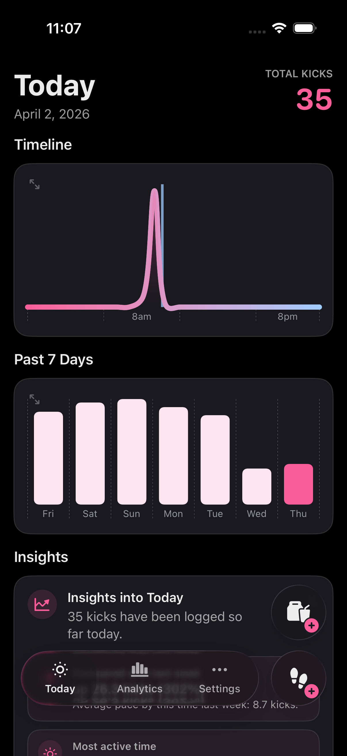 Kick Diary home screen showing timeline, past 7 days, and insights.